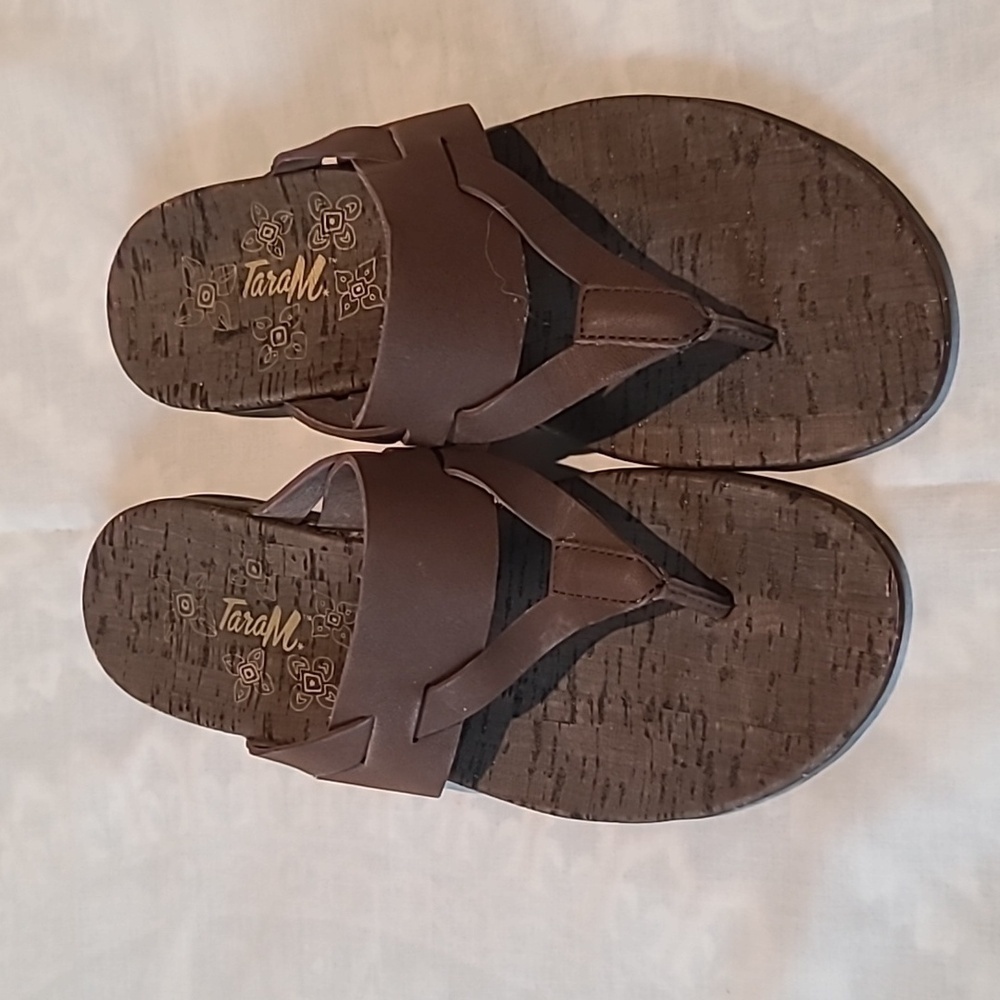 Tara M. "Etta" Walnut Suede Sandals sz.8